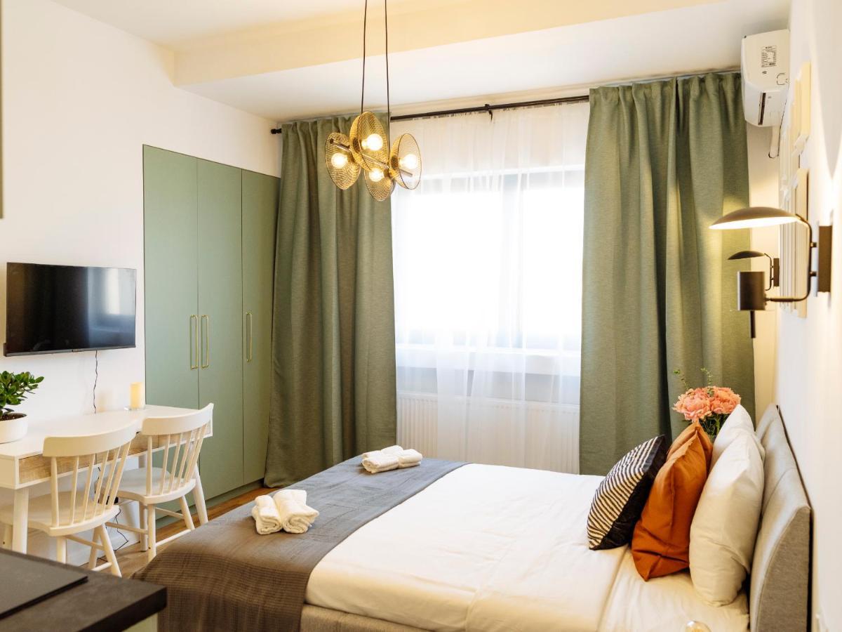 Beautiful Modern Studio - Cismigiu Park - Netflix Bucureşti Ngoại thất bức ảnh